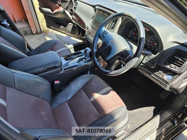 Toyota CROWN SEDAN 2015-10 7875918-25