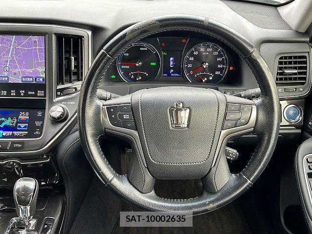 Toyota CROWN SEDAN 2015-02 7875917-13