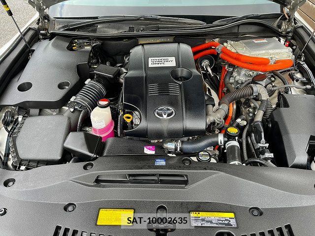 Toyota CROWN SEDAN 2015-02 7875917-27