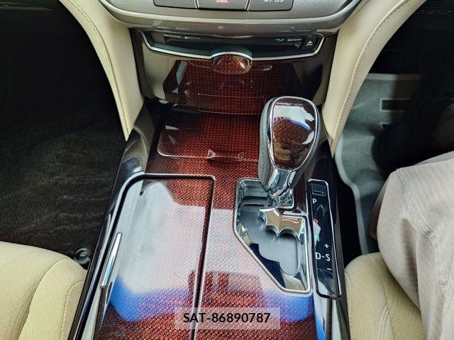 Toyota CROWN SEDAN 2016-08 7875913-16