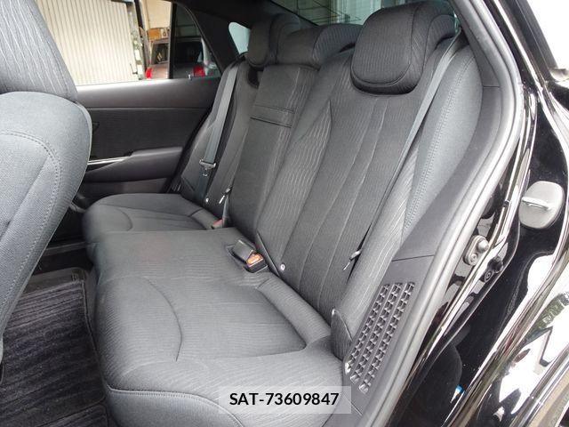 Toyota CROWN SEDAN 2018-06 7875910-17