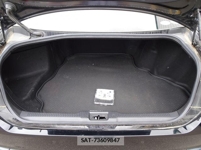 Toyota CROWN SEDAN 2018-06 7875910-18