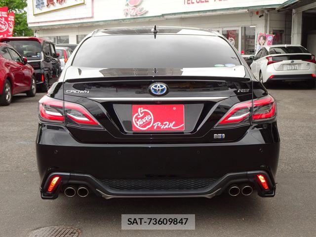 Toyota CROWN SEDAN 2018-06 7875910-6