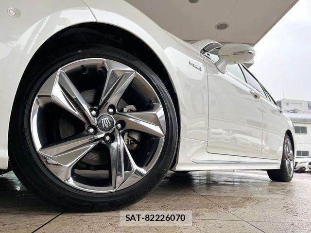 Toyota CROWN SEDAN 2019-01 7875905-12