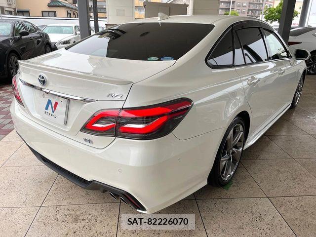 Toyota CROWN SEDAN 2019-01 7875905-16