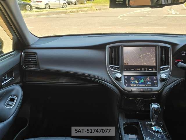 Toyota CROWN SEDAN 2013-02 7875921-13