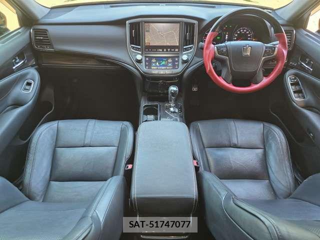 Toyota CROWN SEDAN 2013-02 7875921-15