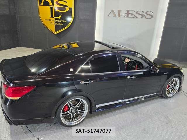 Toyota CROWN SEDAN 2013-02 7875921-1