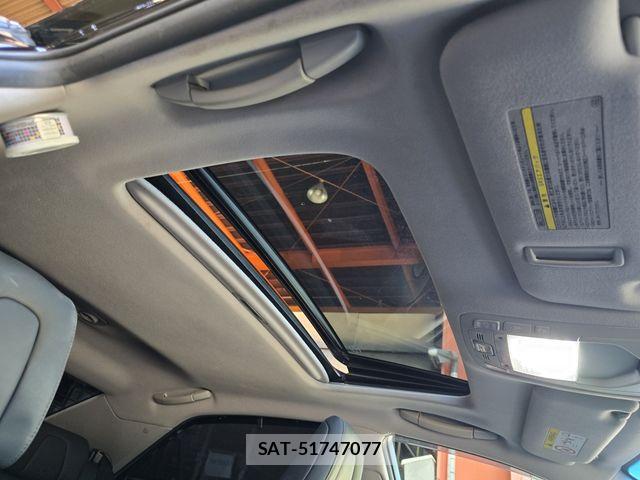 Toyota CROWN SEDAN 2013-02 7875921-27