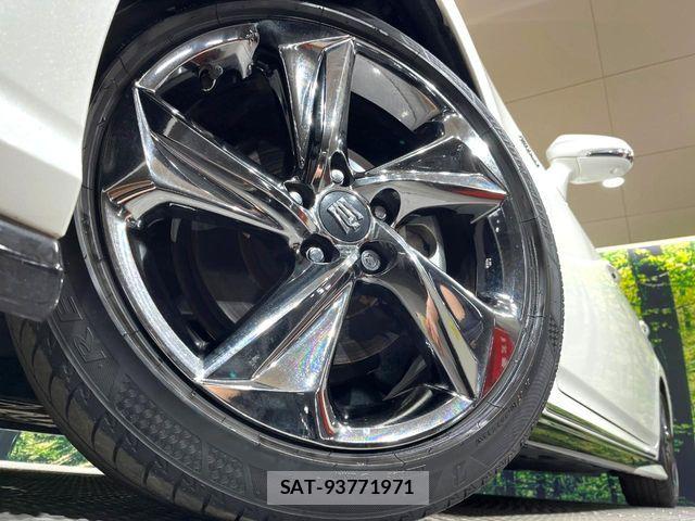 Toyota CROWN SEDAN 2019-06 7902454-13