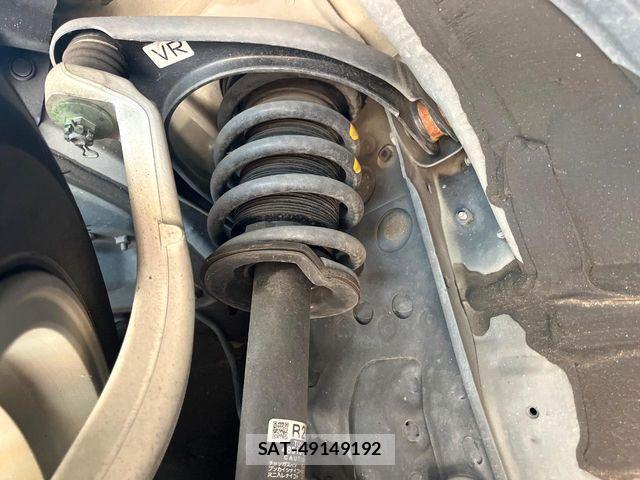 Toyota CROWN SEDAN 2016-07 7902455-19