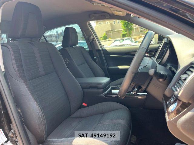 Toyota CROWN SEDAN 2016-07 7902455-7