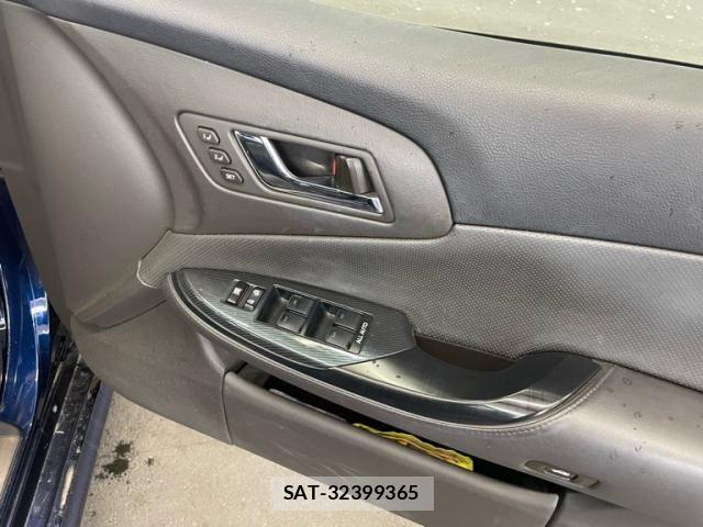 Toyota CROWN SEDAN 2009-09 7902460-10