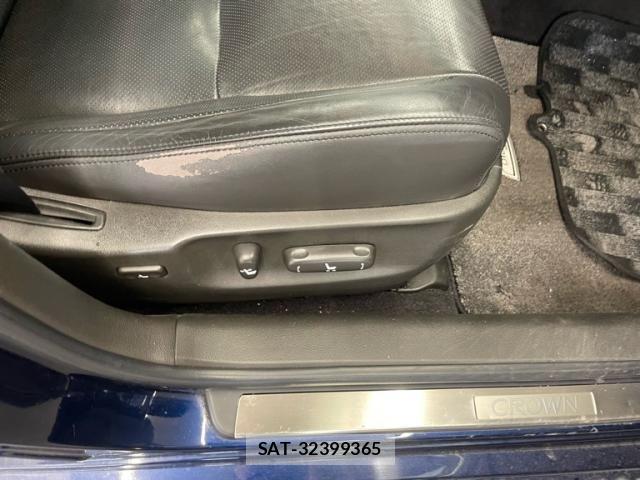 Toyota CROWN SEDAN 2009-09 7902460-13