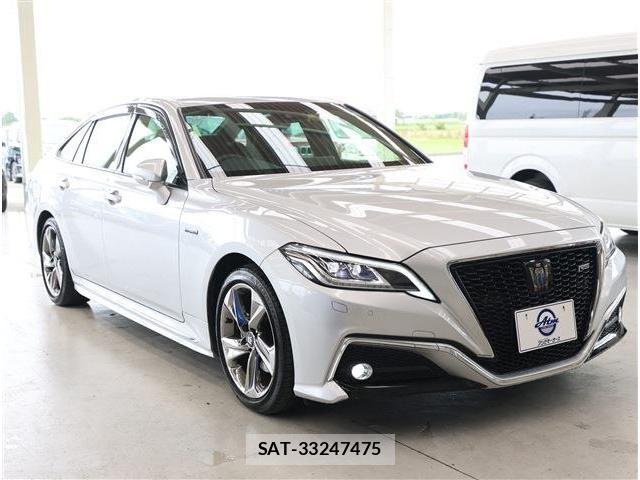 Toyota CROWN SEDAN 2019-05 7902453-20
