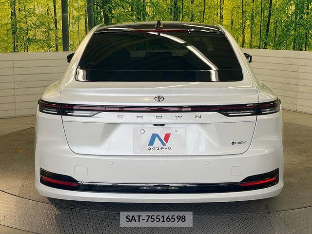 Toyota CROWN SEDAN 2024-09 7902451-15