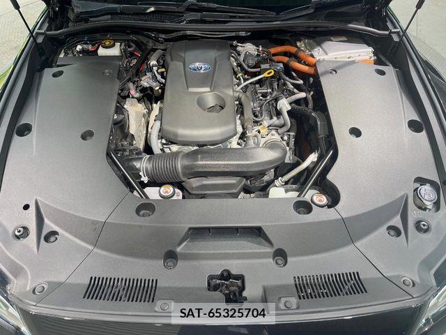 Toyota CROWN SEDAN 2022-03 7902452-18