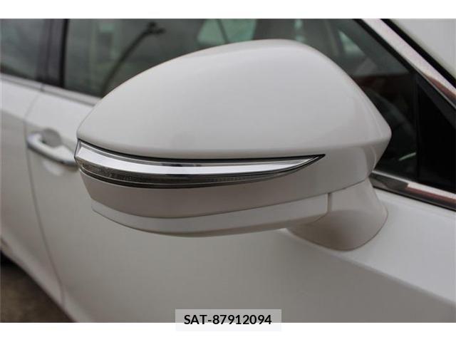 Toyota CROWN SEDAN 2014-02 7902458-18