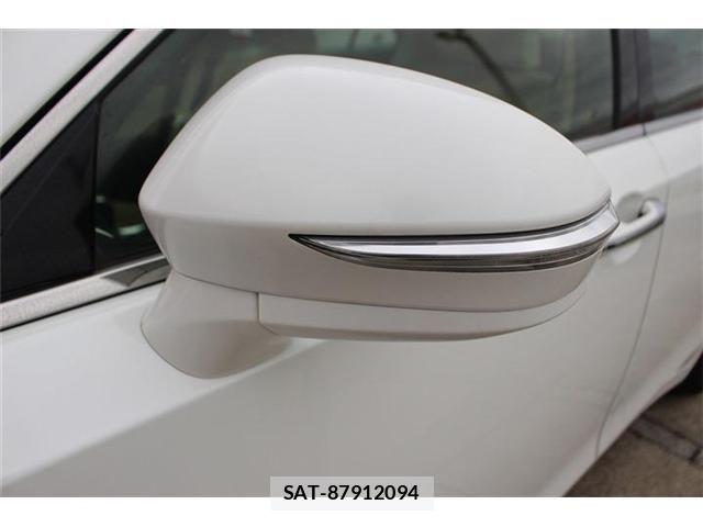 Toyota CROWN SEDAN 2014-02 7902458-19