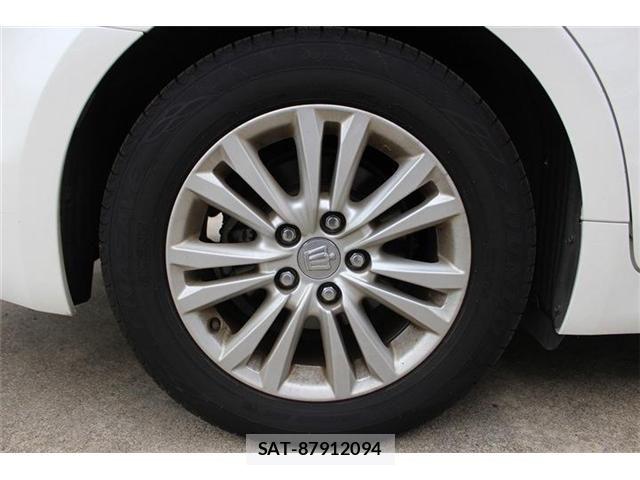 Toyota CROWN SEDAN 2014-02 7902458-22