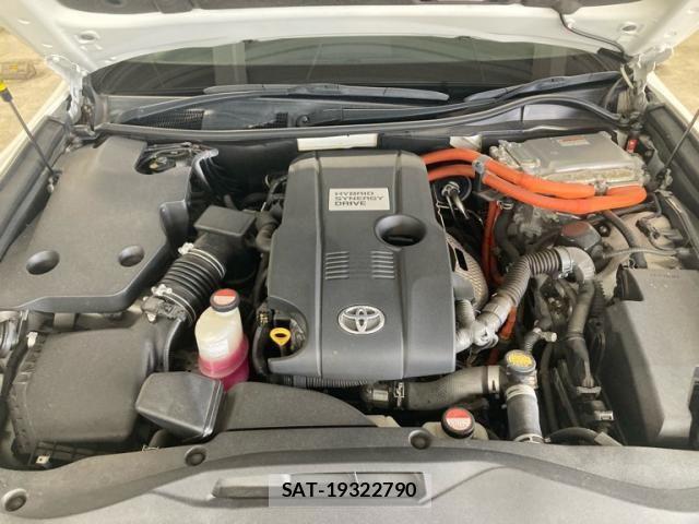 Toyota CROWN SEDAN 2014-09 7961045-23