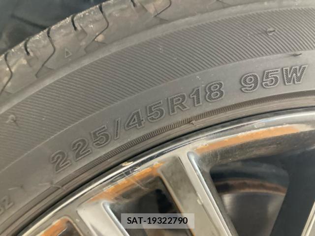 Toyota CROWN SEDAN 2014-09 7961045-25