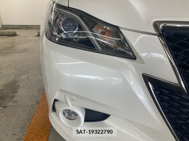 Toyota CROWN SEDAN 2014-09 7961045-5