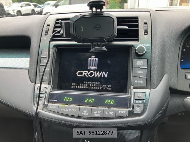 Toyota CROWN SEDAN 2008-09 7961052-17