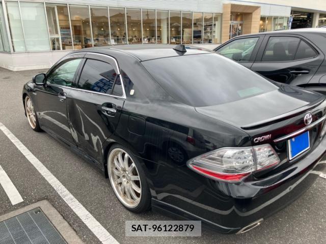 Toyota CROWN SEDAN 2008-09 7961052-4