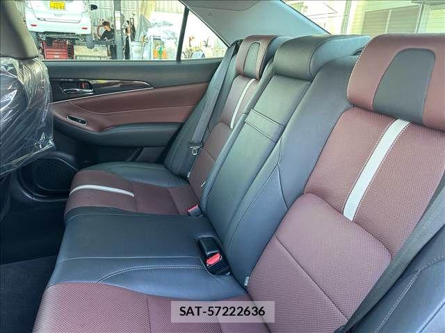 Toyota CROWN SEDAN 2015-03 7961044-14