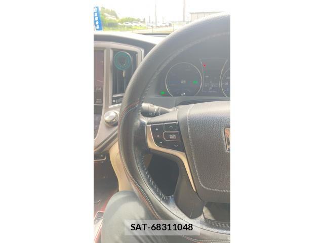 Toyota CROWN SEDAN 2013-08 7961049-11
