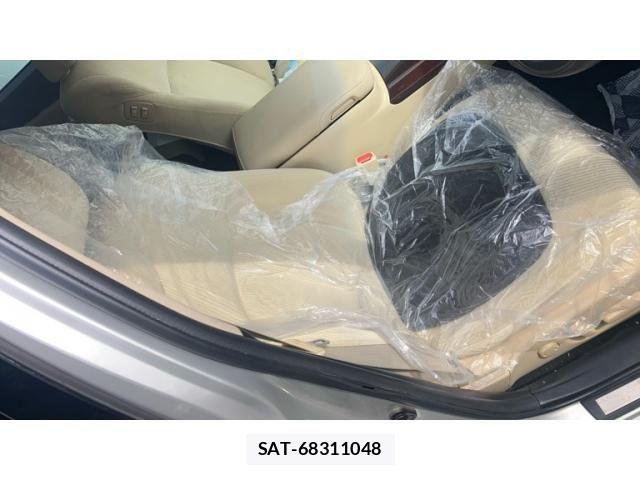 Toyota CROWN SEDAN 2013-08 7961049-16