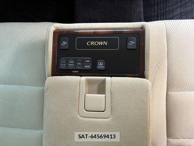 Toyota CROWN SEDAN 2013-08 7961050-15