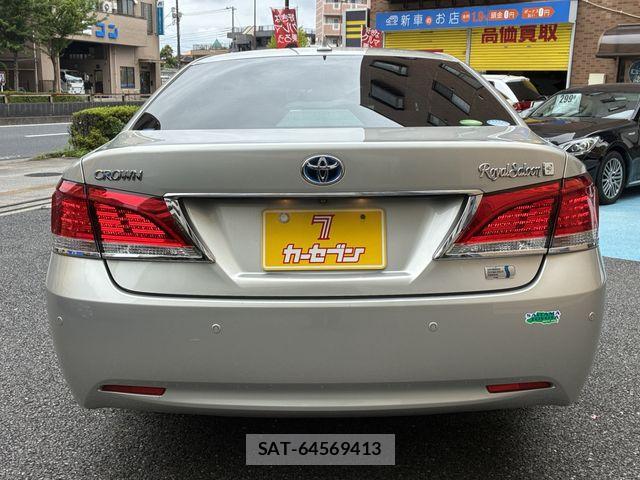 Toyota CROWN SEDAN 2013-08 7961050-23