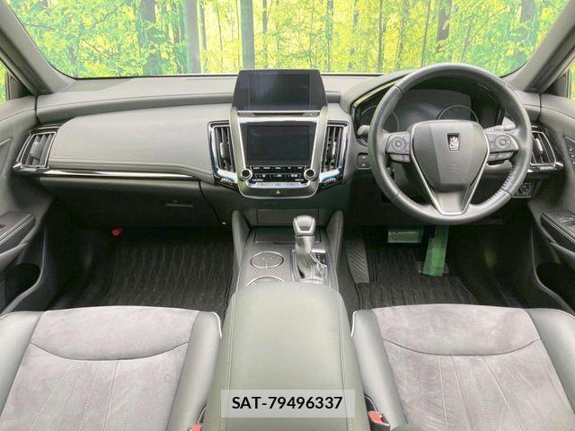 Toyota CROWN SEDAN 2019-09 7961040-1