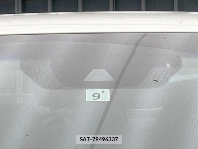 Toyota CROWN SEDAN 2019-09 7961040-5
