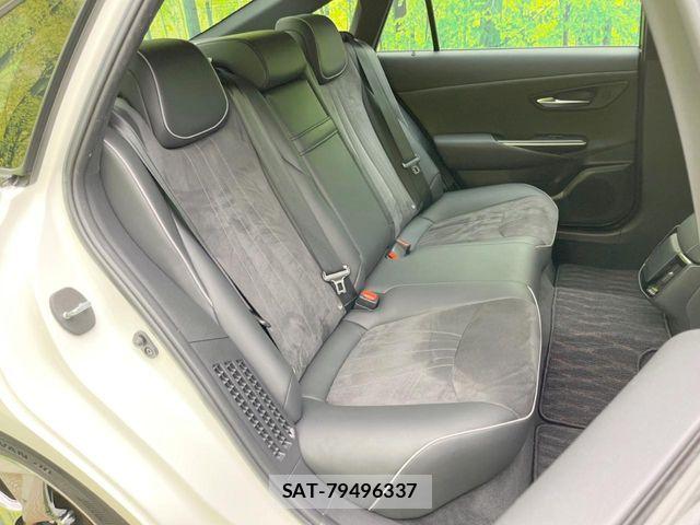 Toyota CROWN SEDAN 2019-09 7961040-8