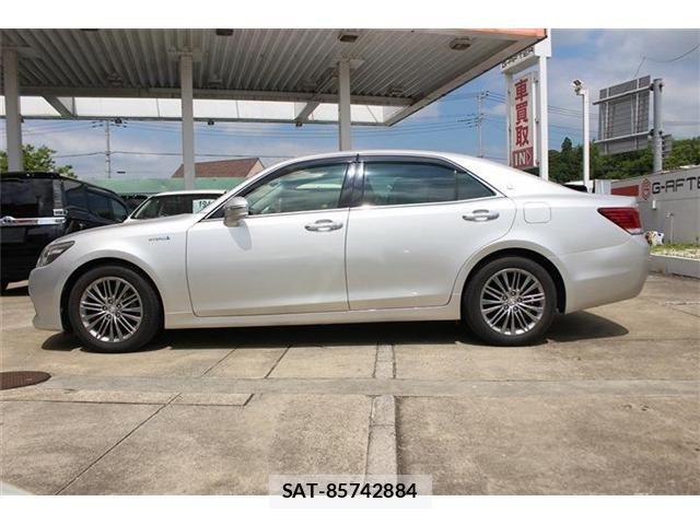 Toyota CROWN SEDAN 2014-10 7961048-9