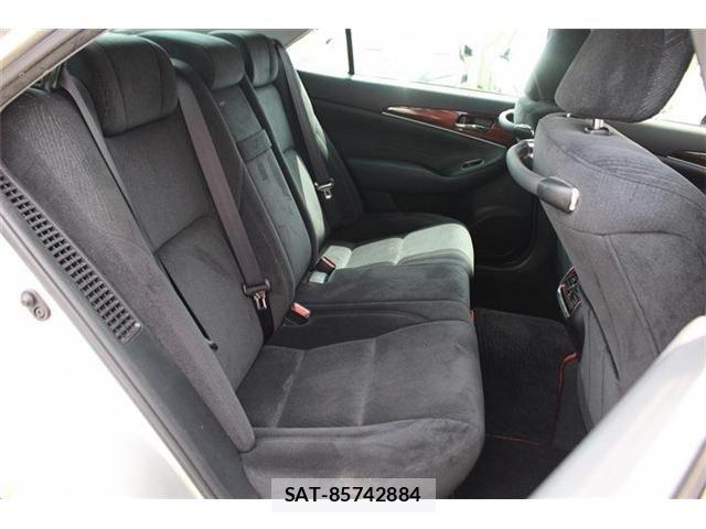 Toyota CROWN SEDAN 2014-10 7961048-27