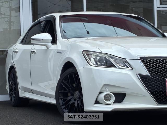 Toyota CROWN SEDAN 2014-04 7961047-5
