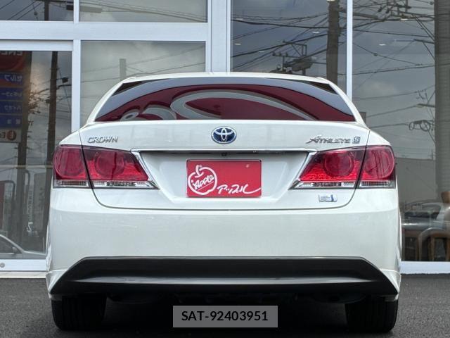 Toyota CROWN SEDAN 2014-04 7961047-7