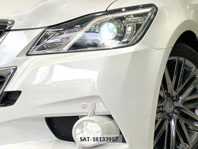 Toyota CROWN SEDAN 2013-06 7961043-11