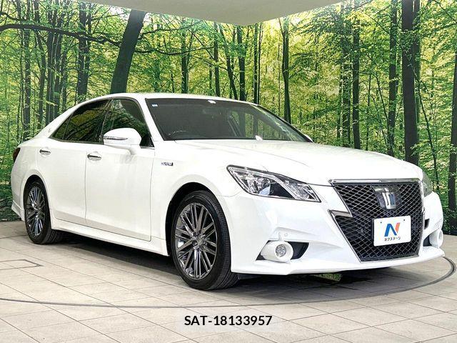 Toyota CROWN SEDAN 2013-06 7961043-15