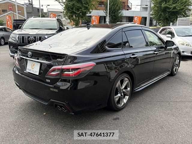 Toyota CROWN SEDAN 2019-01 7961041-14