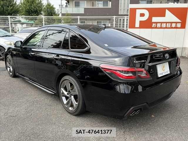 Toyota CROWN SEDAN 2019-01 7961041-16