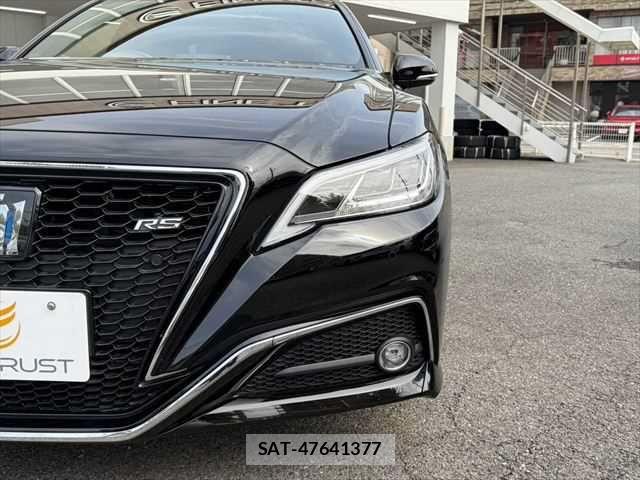 Toyota CROWN SEDAN 2019-01 7961041-19