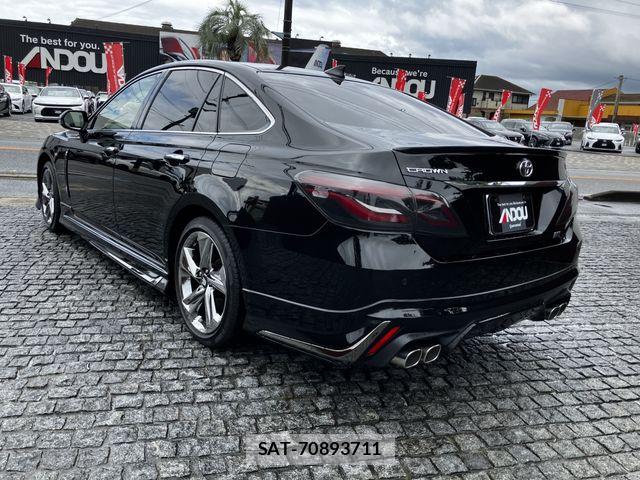 Toyota CROWN SEDAN 2020-09 7961038-2