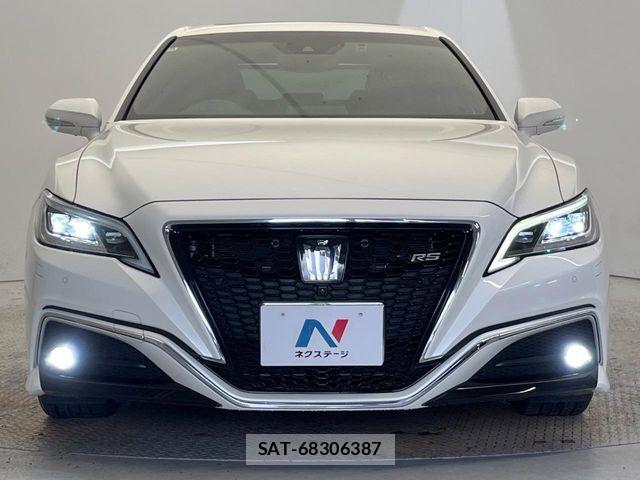 Toyota CROWN SEDAN 2018-10 7978881-14