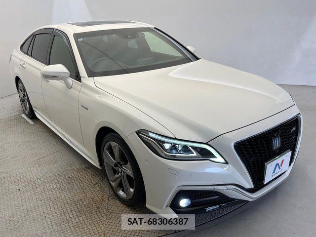 Toyota CROWN SEDAN 2018-10 7978881-16