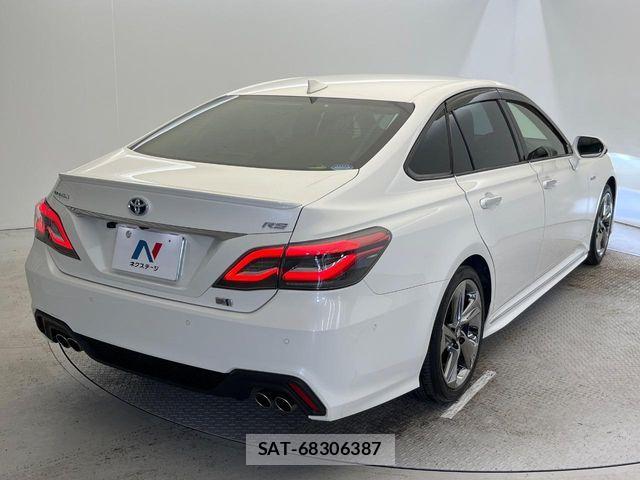 Toyota CROWN SEDAN 2018-10 7978881-17
